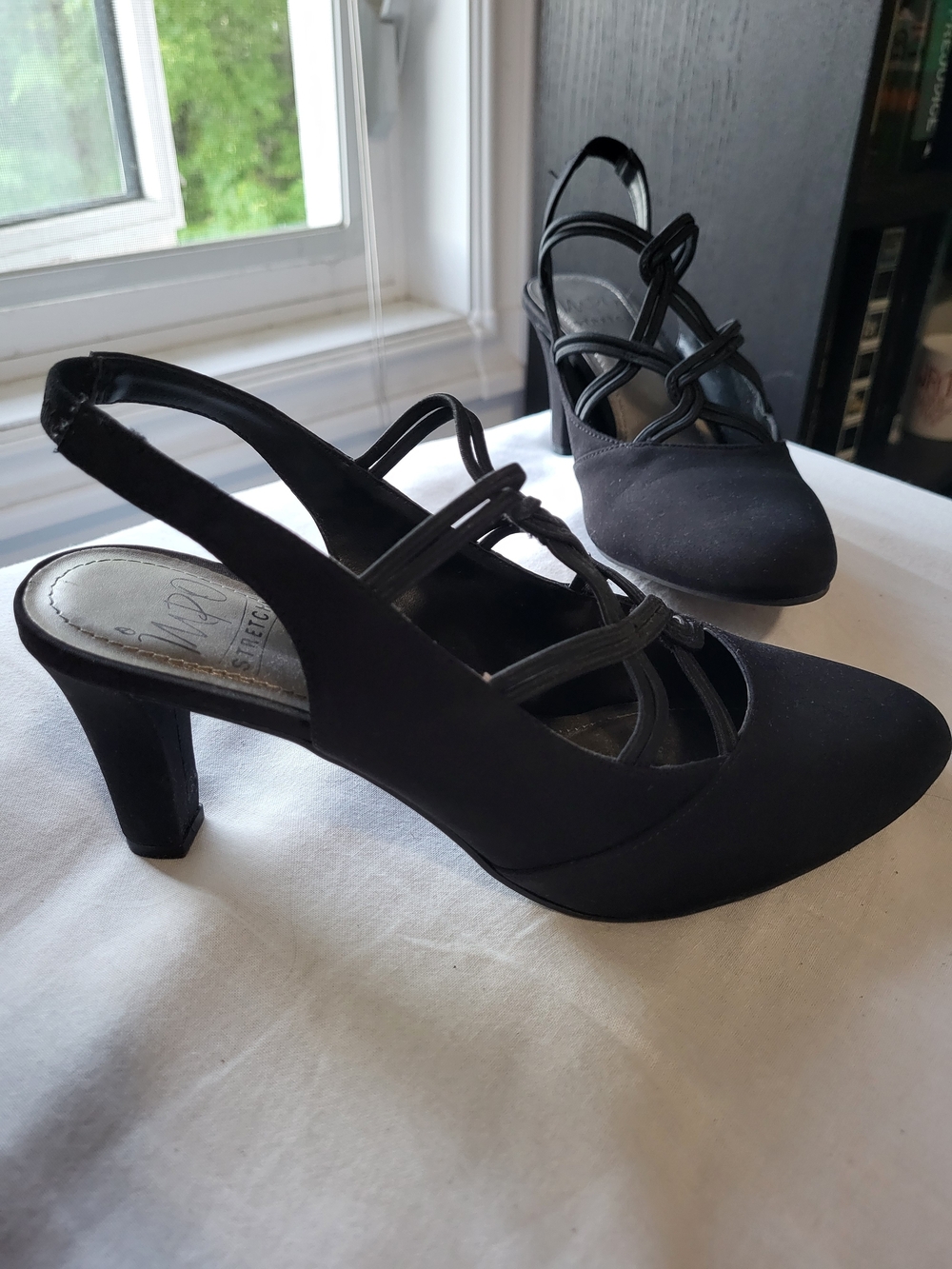 2/$20! Impo Black Strappy Slingback Mid-Heels